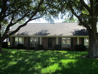 1367 Denise St, Ville Platte, LA 70586