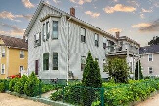 102 Meadow St, Pawtucket, RI 02860