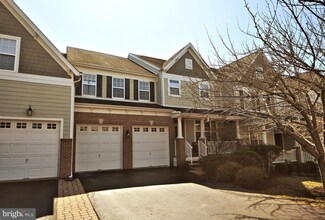 603 Heath Ct, Lambertville, NJ 08530