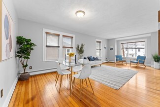 253 Sycamore St Unit 1, Watertown, MA 02472