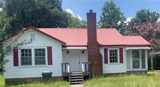 1509 14th Ct, Phenix City, AL 36867