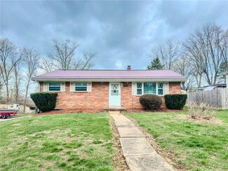 347 Bradley Ave, Steubenville, OH 43953