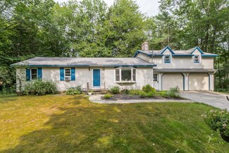 49 Wildwood Dr, Saco, ME 04072