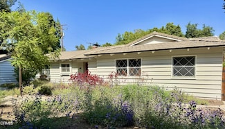 4402 El Camino Corto, La Canada Flintridge, CA 91011