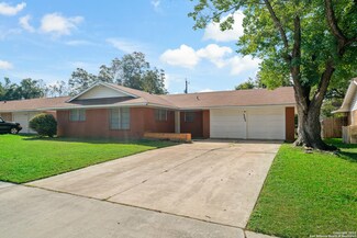 4918 Seabreeze Dr, San Antonio, TX 78220
