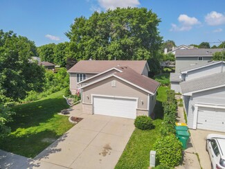 523 43rd Ave NW, Rochester, MN 55901