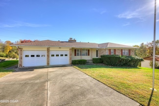 1211 Northwest Blvd, Neosho, MO 64850