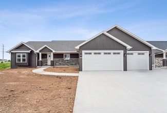 3487 E Rubyred Dr, Appleton, WI 54913