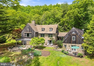 4392 Carrington Rd, Markham, VA 22643