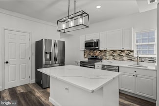 2305 James St, Baltimore, MD 21230