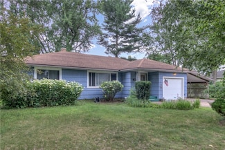 3323 Locust Ln, Eau Claire, WI 54703