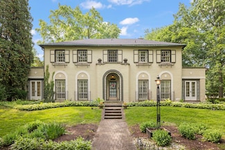 2424 Hawthorne Ln, Flossmoor, IL 60422