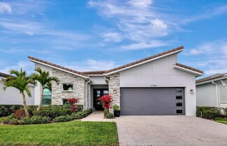 11740 SW Aquila Way, Port St. Lucie, FL 34987