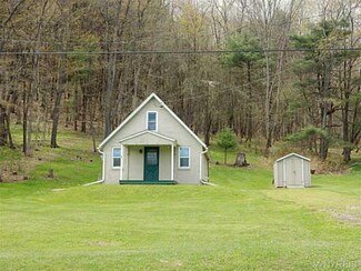 797 Parkside Dr, Limestone, NY 14753