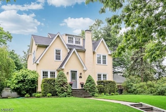 254 Bogert Ave, Ridgewood, NJ 07450