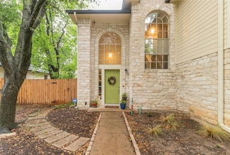 2912 Feathercrest Dr, Austin, TX 78728