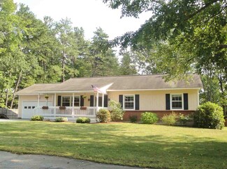 10 Cardinal Rd, Concord, NH 03301