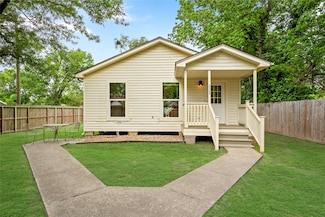 2303 Leffingwell St, Houston, TX 77026