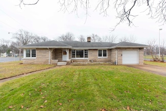 1908 Liberty Dr, Mishawaka, IN 46545