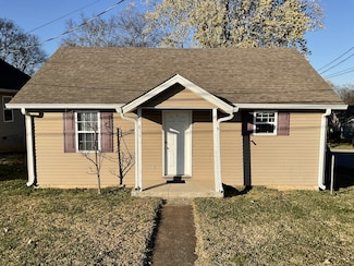 811 17th Ave E, Springfield, TN 37172