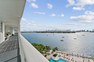 910 West Ave Unit 1135, Miami Beach, FL 33139
