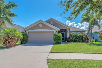 14510 Haddon Mist Dr, Wimauma, FL 33598