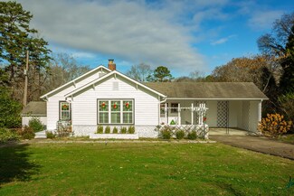 601 Gordon St, Chickamauga, GA 30707
