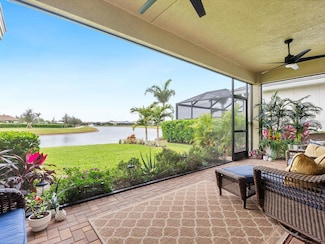 4925 Surfside Cir, Bradenton, FL 34211