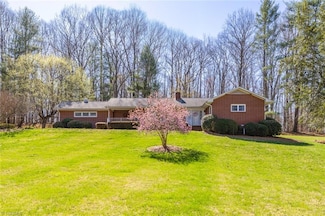 8320 Styers Ferry Rd, Clemmons, NC 27012