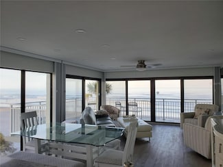 1571 S Atlantic Ave Unit 210, New Smyrna Beach, FL 32169