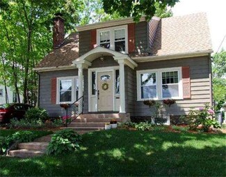 75 Tower St, Worcester, MA 01606