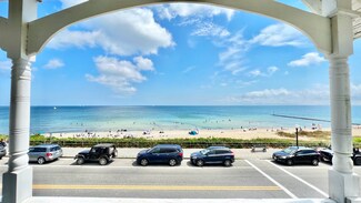 1 Narragansett Ave, Oak Bluffs, MA 02557