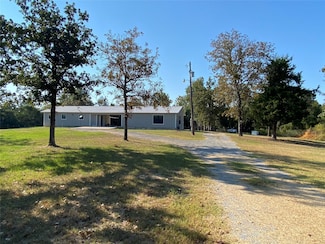 8712 County Road 417, Marquez, TX 77865