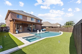 724 Marietta Ln, Savannah, TX 76227