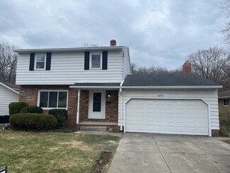 2457 Augustine Dr, Cleveland, OH 44134