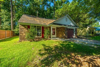 212 Regent St, Summerville, SC 29483