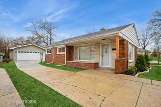 118 S Fremont St, Palatine, IL 60067