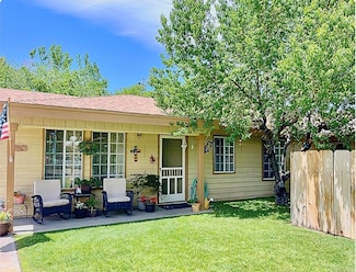292 Willow St, Bishop, CA 93514