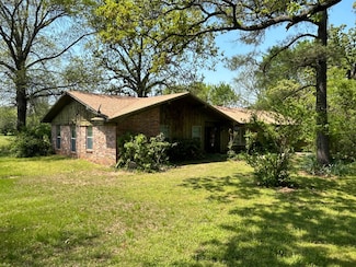 1701 S Highway 252, Charleston, AR 72933