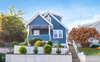 61 Princeton St, Clifton, NJ 07014