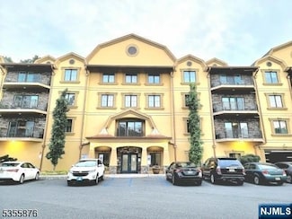10 Lower Notch Rd Unit 15, Woodland Park, NJ 07424