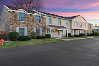 1931 Greenfield Ln SW Unit A, Rochester, MN 55902