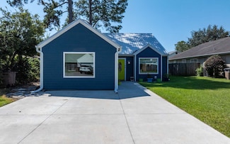 1100 SW Fairfax Glen, Lake City, FL 32025