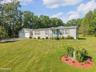 356 Tamarack Rd, Summit, NY 12175