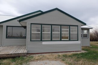 2520 E 6th Ln NE, Brady, MT 59416