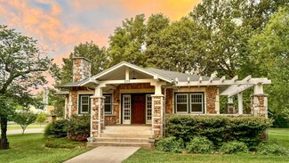 1355 S Clay Ave, Springfield, MO 65807