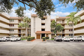 9510 Seagrape Dr Unit 406, Davie, FL 33324