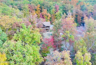 617 Cheyenne Dr, Jamestown, TN 38556