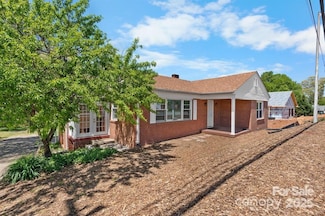 3015 N Center St Unit 6, Hickory, NC 28601