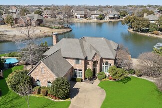 327 Shorewood Ct, Coppell, TX 75019